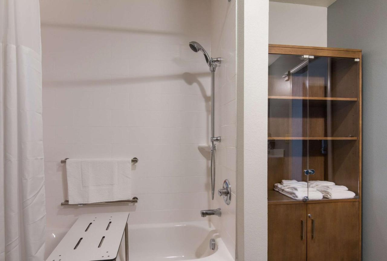 Mainstay Suites East Camden Exteriör bild
